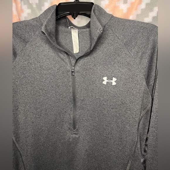 Under Armour quarter zip shirt - Picture 3 of 4